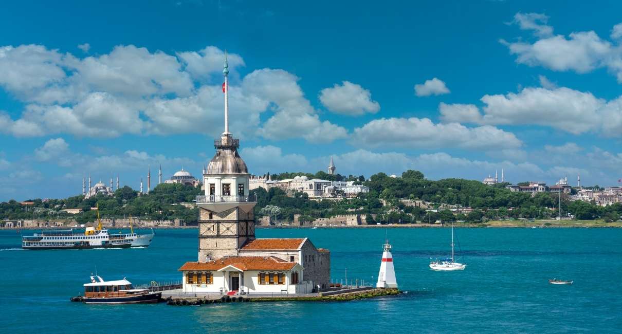K z Kulesi Maiden s Tower Istanbul s Legendary Island Sentinel k-z-kulesi-maiden-s-tower-istanbul-s-legendary-island-sentinel